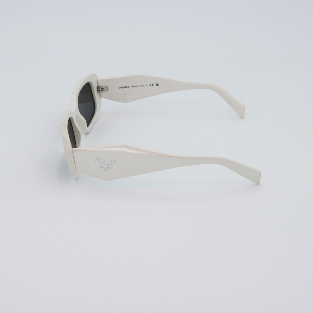 PRADA | Symbole sunglasses - Picture 11 of 17